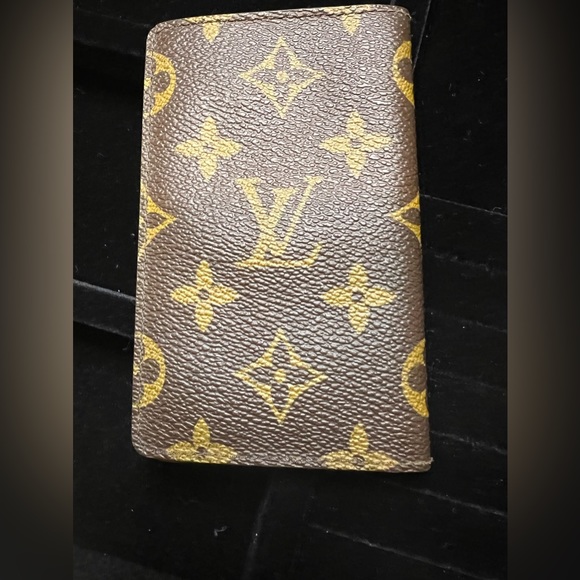 LOUIS VUITTON vintage address book or can be used as credit card holder. - Picture 3 of 8